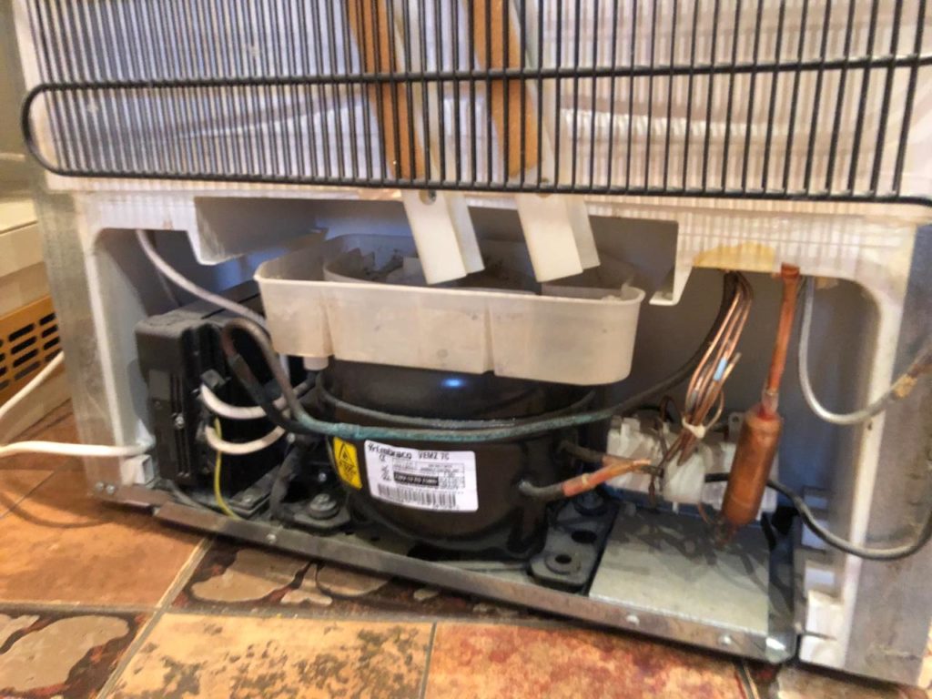 Электромагнитный клапан холодильника