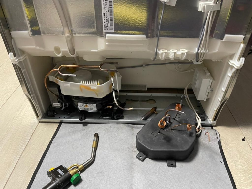 Шум компрессора холодильника: норма или нет